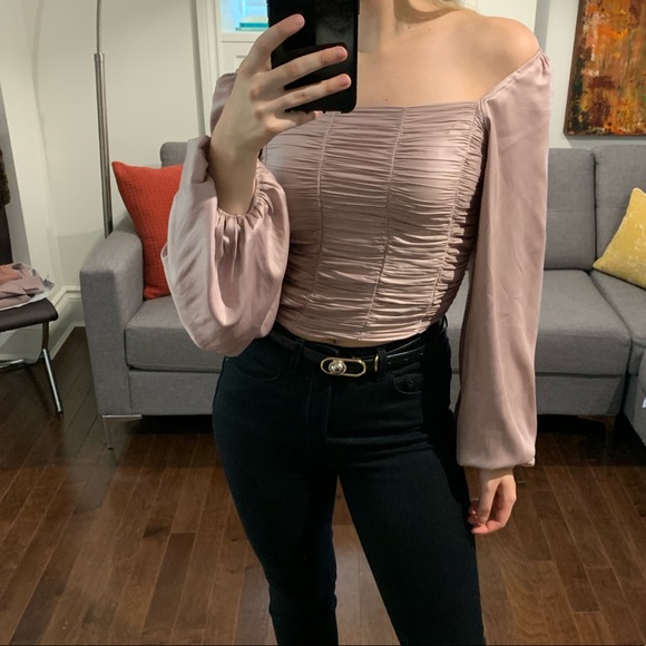 ✨FLASH SALE✨ Yaya&Co Blouse - Picture 2 of 5